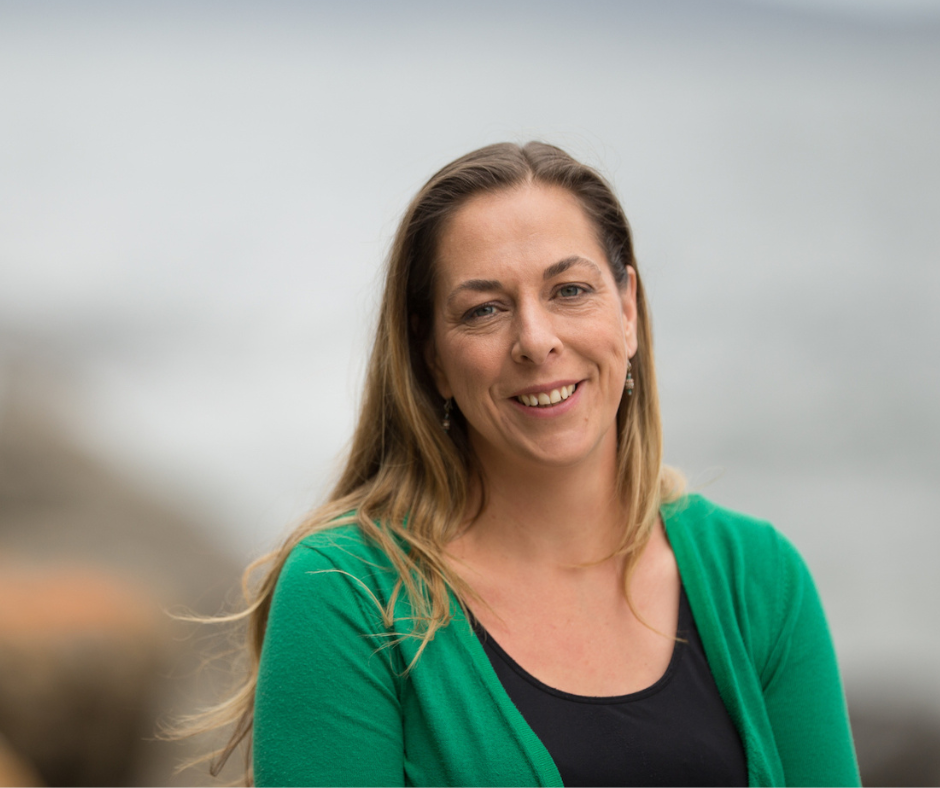 Gretta Pecl is researching the effects of climate change on aquatic species and their ecosystems. Image Credit: Australianoftheyear.org.au Gretta Pecl is researching the effects of climate change on aquatic species and their ecosystems. Image Credit: Australianoftheyear.org.au