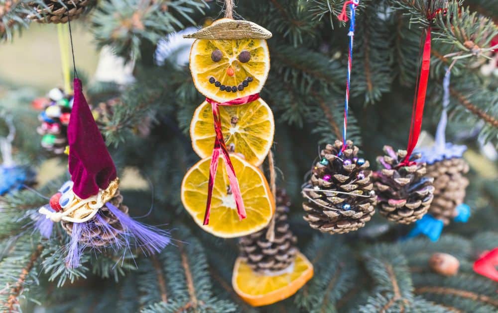 Sustainable Christmas by lermont51