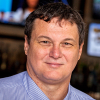Mark Schneider