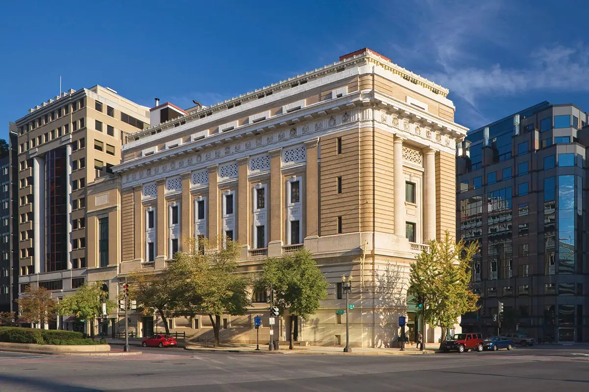 National Museum of Women in the Arts.