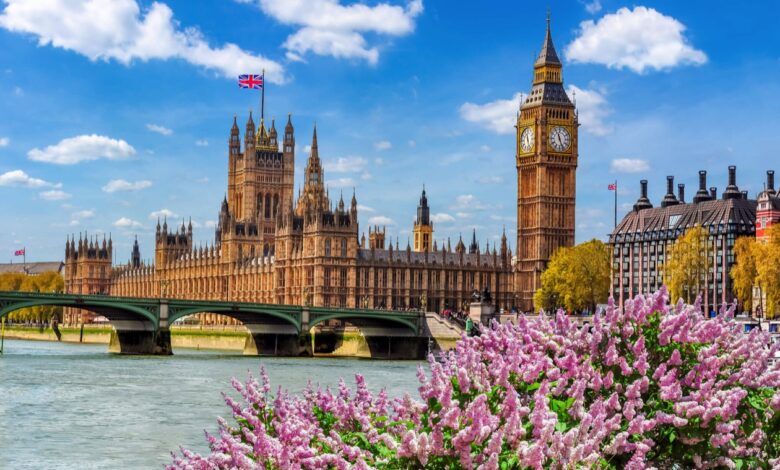 big ben houses parliment spring flowers.jpg