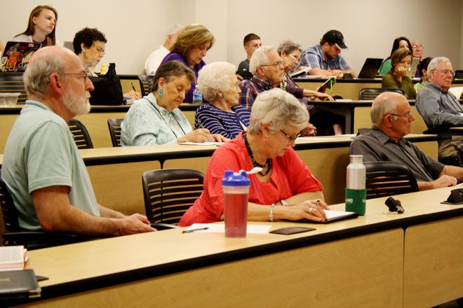 cce e e fffad Lipscomb Lifelong learning .JPG