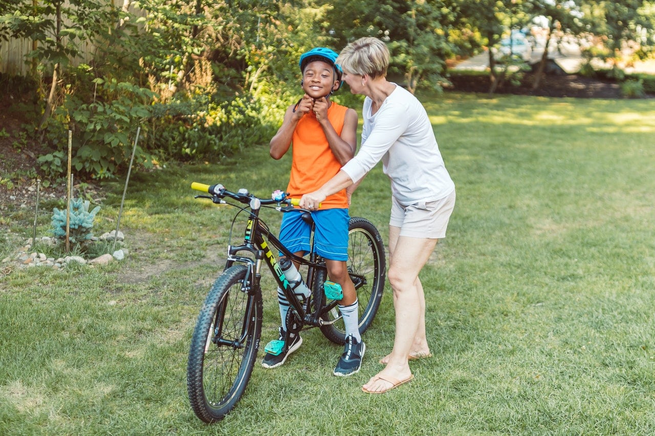 encourage kids to walk or bike