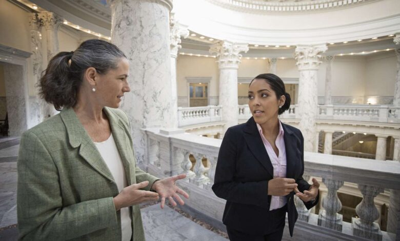 politicians talking in government building adddbedf.jpg