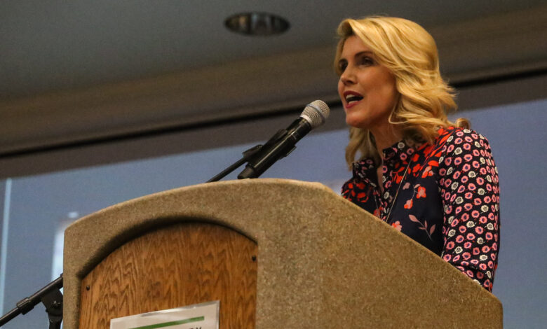 WomensLeadershipConf .jpg