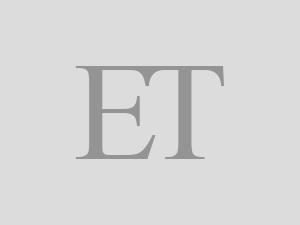 Kuwait fire: Indian migrants' final journey home