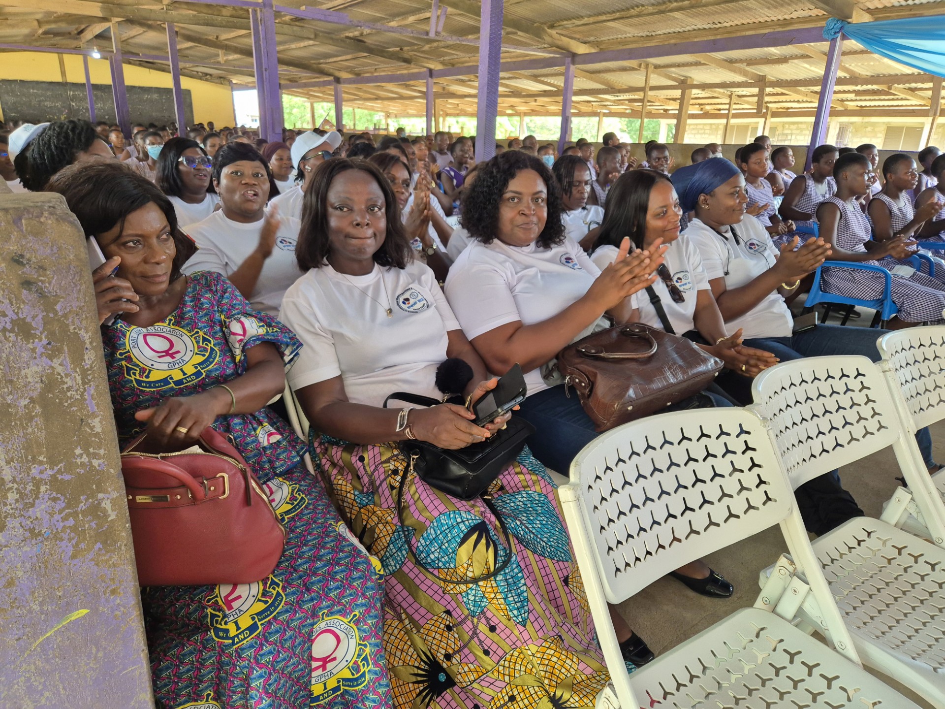 Social Women Maritime