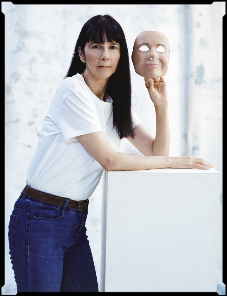 gillian wearing