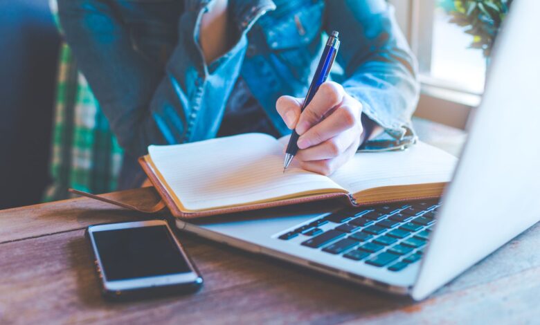 student desk laptop notebook AdobeStock ecccbbabaebcfef.jpeg