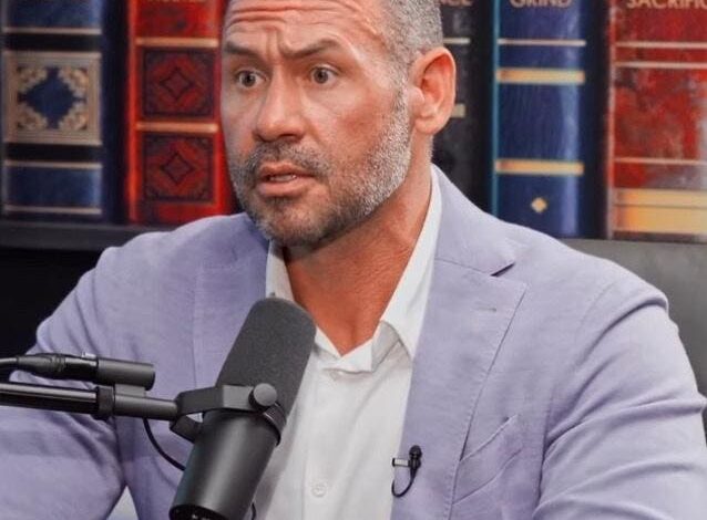 Revealed The Secret To Derik Fays Massive Wealth - 8bjk0u2