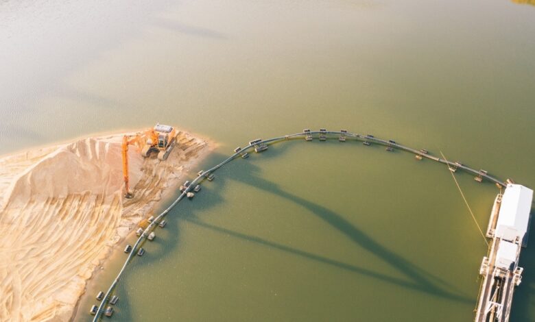 R Sand extraction.jpg